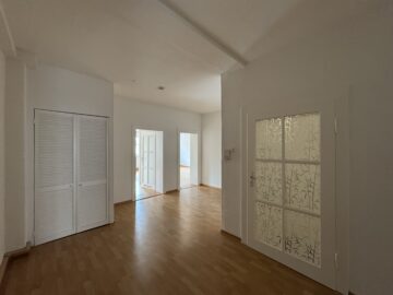 5‑Zimmer-Wohnung mit Balkon in der Fußgängerzone, 95444 Bayreuth, Etagenwohnung