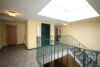 Einziehen oder vermieten - 3-Zimmer-DG-Wohnung mit Aufzug und großer Dachterrasse in Uninähe! - Treppenhaus