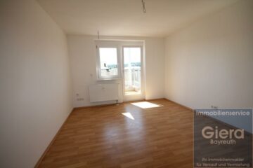 WG-Zimmer mit Balkon und eigenem Bad in 3er-WG, 95447 Bayreuth, Wohnung