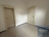 2,5-Zimmer-Erdgeschosswohnung in zentraler Lage - Büro/Gast