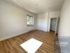 Schöne 2 Zimmer Wohnung mit Balkon - Zimmer 1