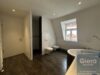 3-Zimmer-Wohnung mit Balkon in der Innenstadt - Badezimmer