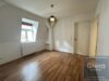 3-Zimmer-Wohnung mit Balkon in der Innenstadt - Schlafzimmer