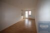 Gepflegtes 1-Zimmer-Studenten-Apartment mit Balkon - Wohnen
