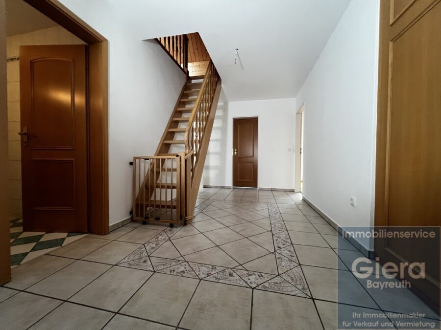 Große 3 Zi.-Whg. zwischen Bayreuth und Kulmbach - Foto 3