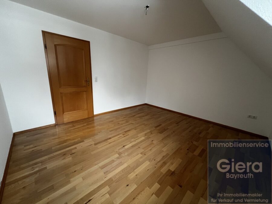 Große 3 Zi.-Whg. zwischen Bayreuth und Kulmbach - Photo 3