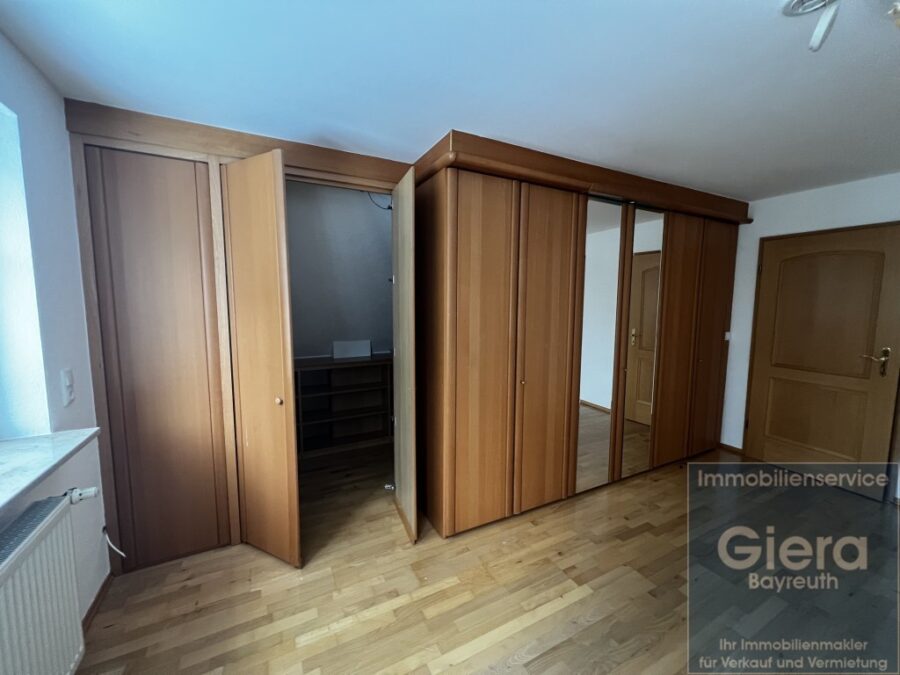 Große 3 Zi.-Whg. zwischen Bayreuth und Kulmbach - Photo 2