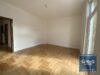 3,5-Zimmer-Wohnung mit Balkon nahe Hofgarten - Arbeiten